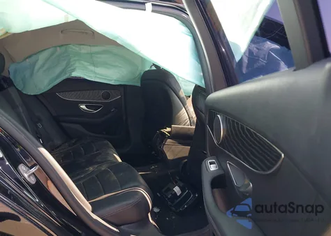 2016 Mercedes-Benz C 300 из США, поврежденный, VIN 55SWF4JB3GU169407